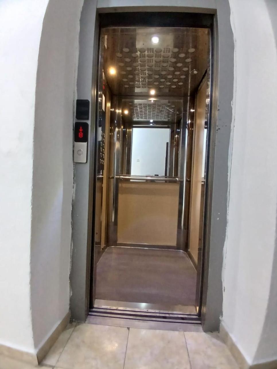 Muska Comfy Apartment ベラト エクステリア 写真